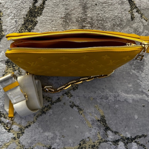 Louis Vuitton COUSSIN PM Sunflower - Picture 12 of 15